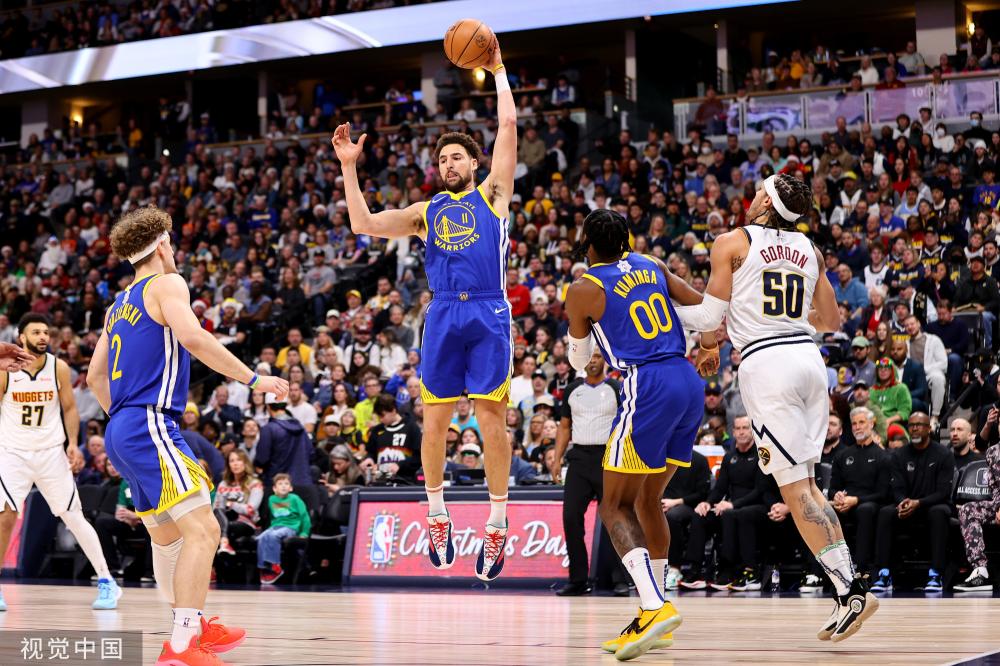 在网球运动 在网球运动