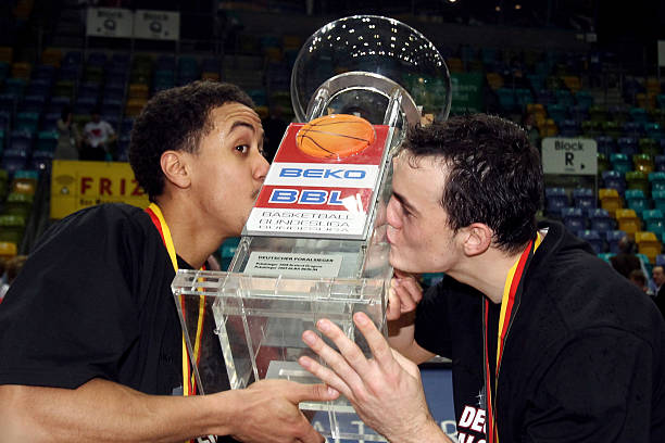 堪称点睛之 堪称点睛之