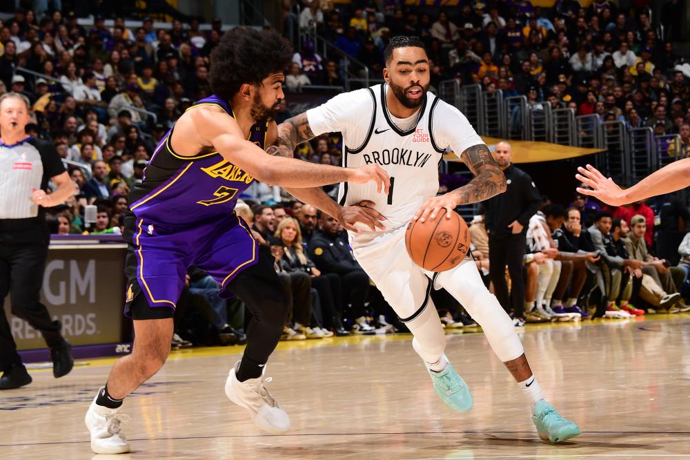 领先并最终 领先并最终