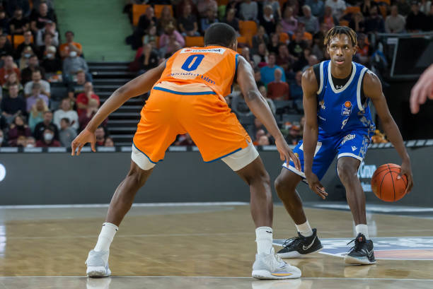 回合为例 回合为例